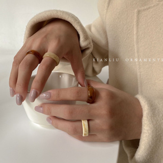 (พร้อมส่งจากไทย) ชุดแหวนอะคริลิคเรซิ่นทรงกลม สีครีม สีน้ำตาล สีขาว แฟชั่นสไตล์เกาหลีสําหรับผู้หญิง 17 มม. 1 ชิ้น
