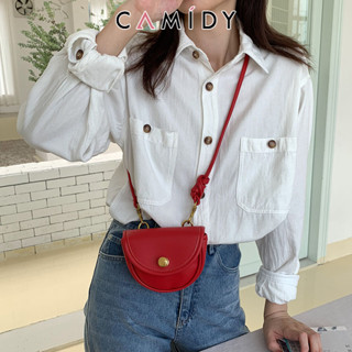 Camidy กระเป๋า ใหม่ สีแดง กระเป๋าใบเล็ก ทั้งหมดตรงกับ สไตล์ต่างประเทศ แฟชั่น เฉพาะ หนึ่งไหล่ ย้อนยุค ครึ่งวงกลม อาน กระเป๋า Messenger หญิง