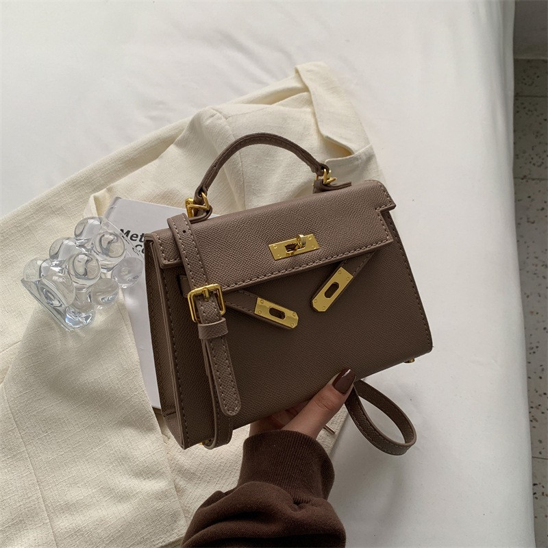 พร้อมส่ง-กระเป๋าแฟชั่นสวยๆ-รุ่น-v55-สวยหรูดูแพง