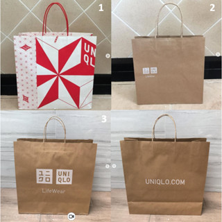 ถุงกระดาษ แบรนด์ UNIQLO สีแดง สีน้ำตาล ยูนิโคล ของแท้ ใบใหม่ ร้านเราดามกระดาษแข็งอย่างดี ไม่ต้องกังวลเรื่องยับ