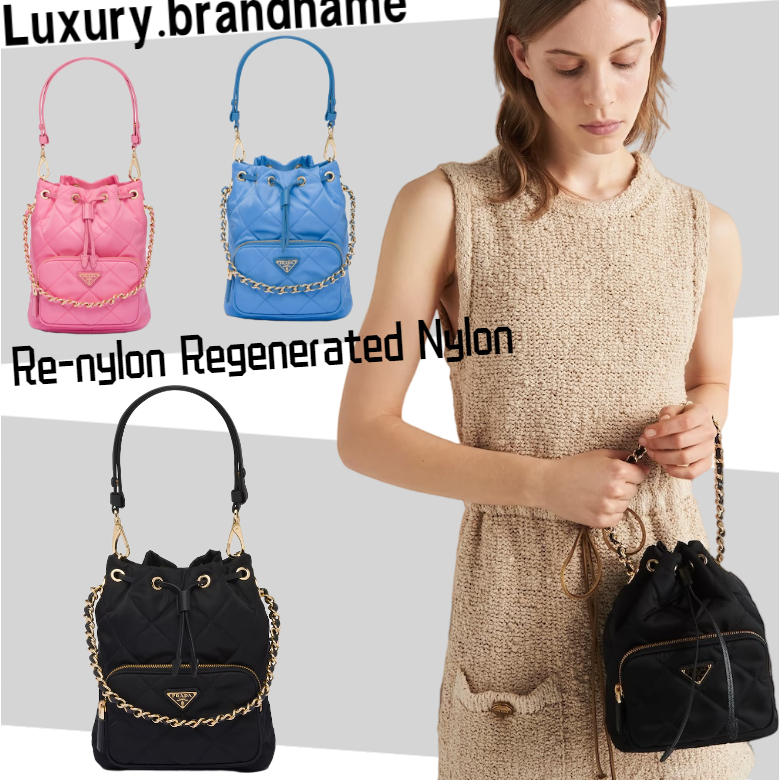 ปราด้า-prada-re-nylon-regenerated-nylon-กระเป๋าสะพายไหล่-กระเป๋าสะพายสุภาพสตรี