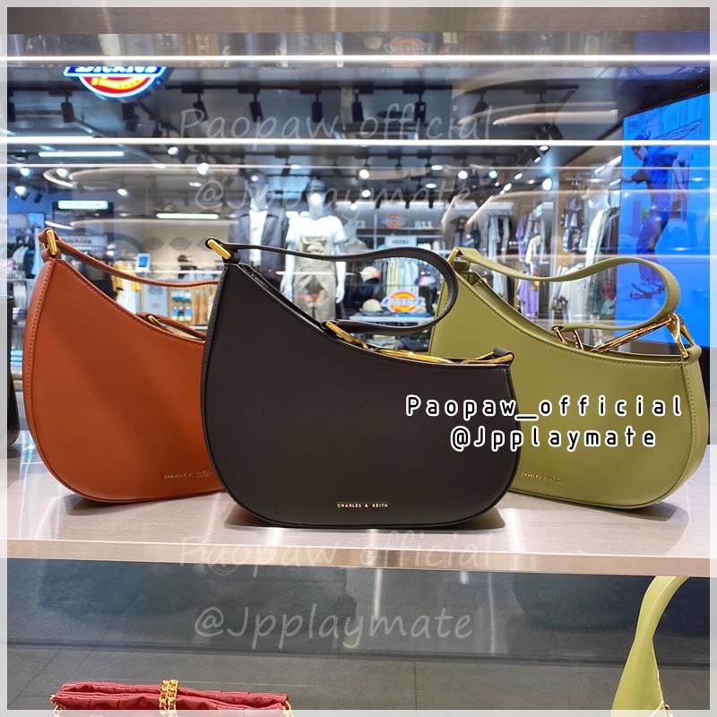 กระเป๋า Charles & Keith รุ่น Asymmetrical Shoulder Bag : CK2-20160105 ...