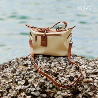 COVE Mini Crossbody Bag [กรอกโค้ดช้อปปี้ CVENVB2] กระเป๋าสะพายข้าง กระเป๋าถือ Everyday bag ผ้าแคนวาส กันน้ำ
