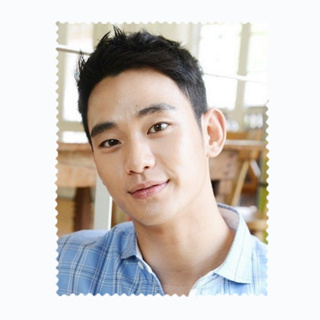 คิมซูฮยอน Kim Soo Hyun นักแสดงเกาหลี นักแสดง ผ้าเช็ดแว่นตา ผ้าเช็ดเลนส์ ผ้าเช็ดไมโครไฟเบอร์ ผ้าเช็ดแว่น ผ้าเช็ดโทรศัพท์