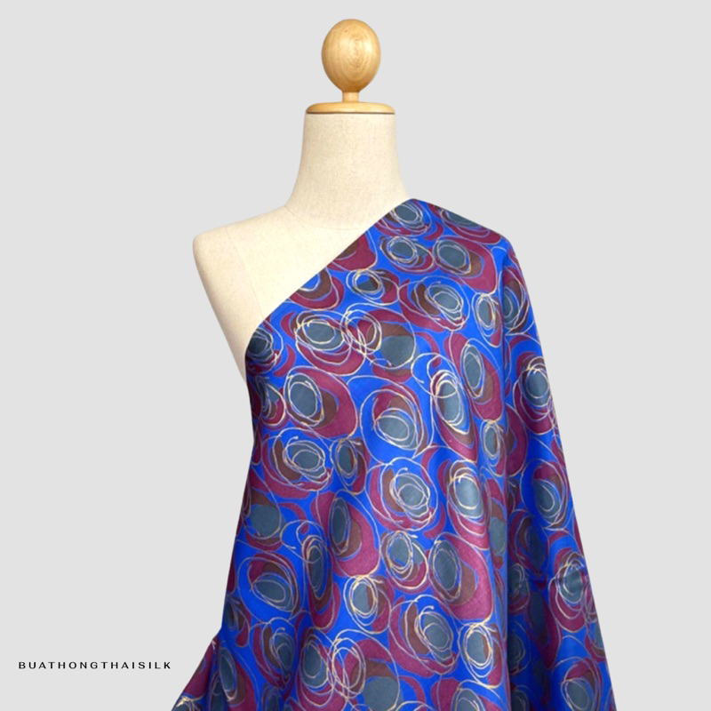 abstract-graphic-design-printed-thai-silk-fabric-ผ้าไหม-ไทยแท้-พิมพ์ลาย-กราฟฟิก