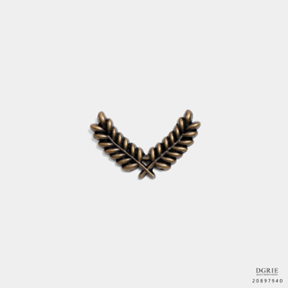 Premium Gold Fern Brooch – เข็มกลัดรูปใบเฟิร์น