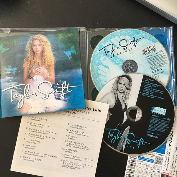 cd-taylor-swift-taylor-swift-deluxe-cd-dvd-made-in-japan-มือ1