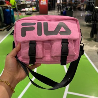 [ลิขสิทธิ์แท้จากชอป] (ราคาป้าย 790) FILA SBF220804U กระเป๋าสะพายข้างผู้ใหญ่