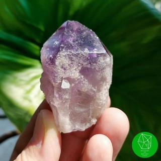 ผลึกอีเลสเทียวอเมทิสต์​ควอตซ์ (Elestial Amethyst Point from Brazil)