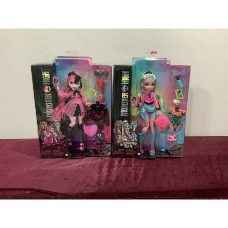 monster-high-gen-3-lagoona-blue-draculaura