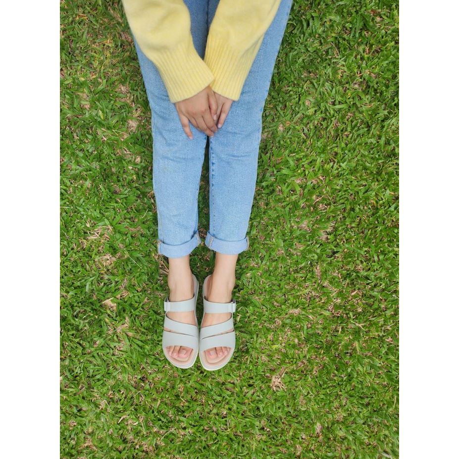 bata-comfit-womens-comfort-sandals-รองเท้าแตะแบบสวมเพื่อสุขภาพ-รองรับน้ำหนักเท้าได้ดี-สำหรับผู้หญิง-รุ่น-ferby-สีเทา-6612910