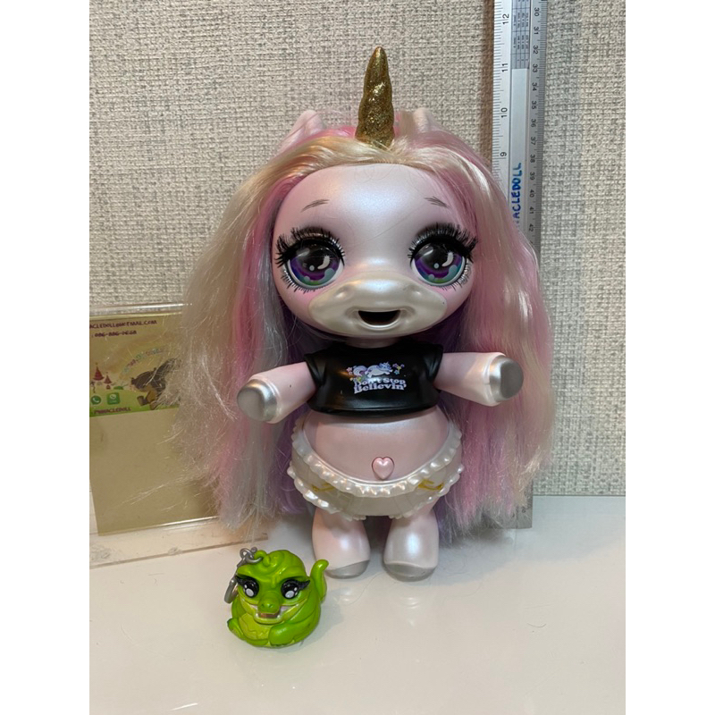 Poopsie สีชมพู พร้อมชุดตามภาพ แถมอึ(ไม่มีฝาปิด)ของแท้ สภาพ99% | Shopee ...
