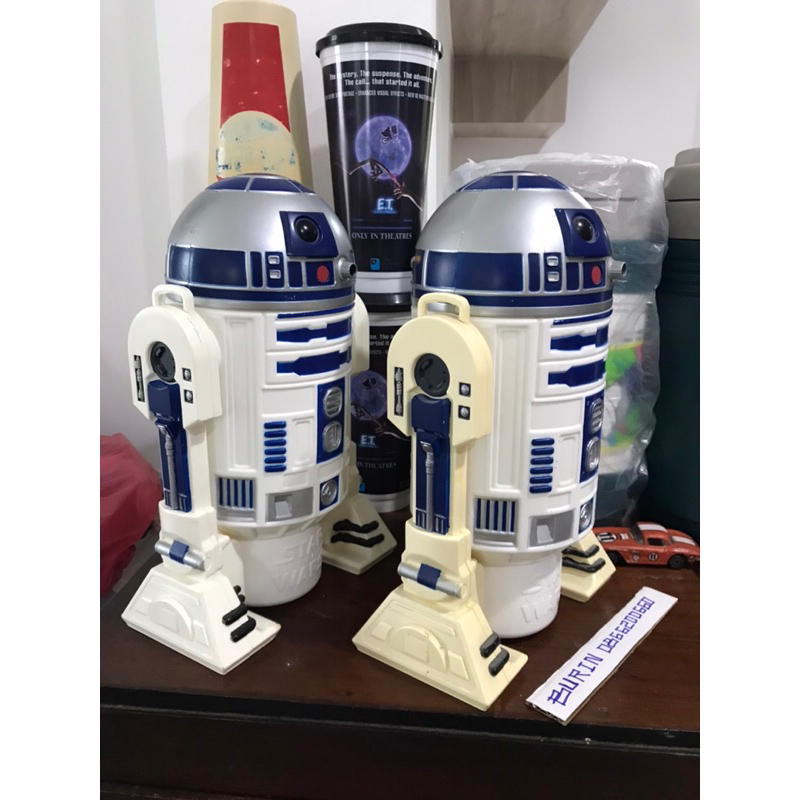 ขายเหมา-แก้วน้ำโรงหนัง-r2d2-ไม่มีสายไม่มีหลอดมานะครับ-ตัวขวาขาเหลือง-สูง10นิ้ว-ราคา-1-100