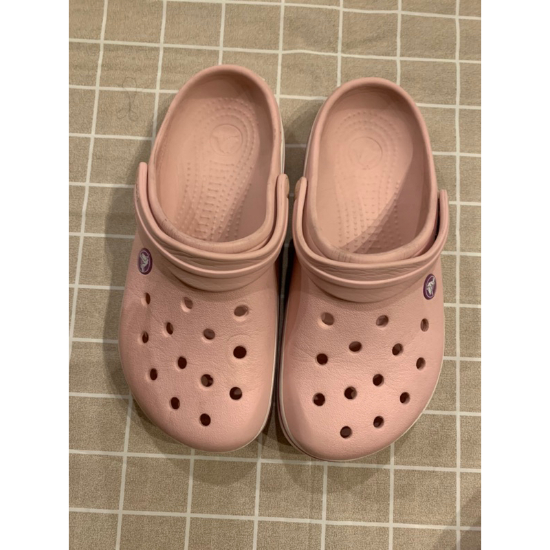 รองเท้าลำลองcrocs-มือ2