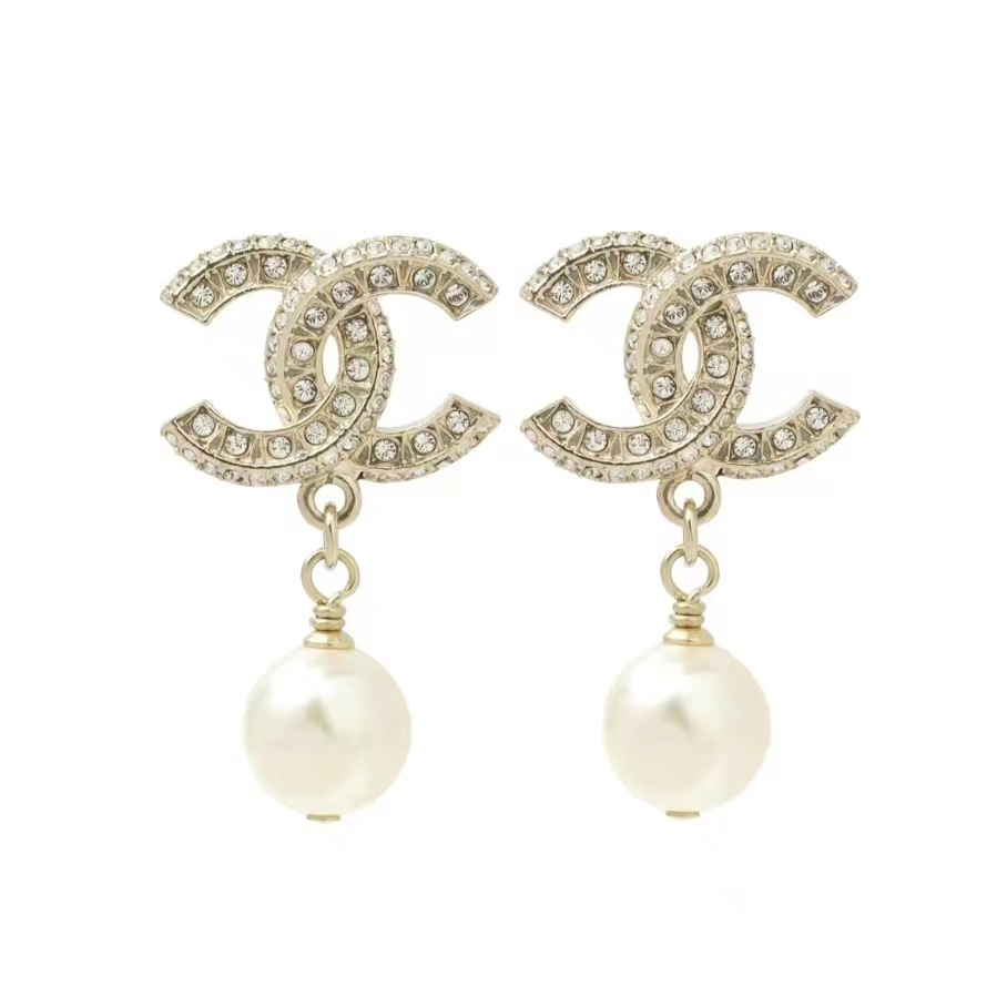 ชาแนล-chanel-double-c-earrings-chanel-earrings-chanel-ต่างหู-แฟชั่น-หรูหรา-คลาสสิก