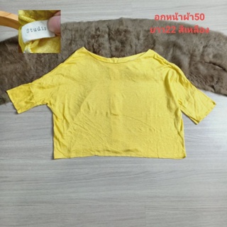 studio clip เสื้อแขนสั้น แต่งกระดุมหลัง  สีสวย ใส่สบาย มือสองสภาพใหม่ ขนาดไซส์ดูภาพแรกค่ะ งานจริงสวยค่ะ