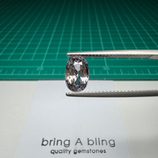 พลอย สปิเนล พม่า (Burma spinel) น้ำหนัก 1.95 ct (9.3x6x4.3mm) พลอยสวย ค่อนข้างสะอาด ไฟดี