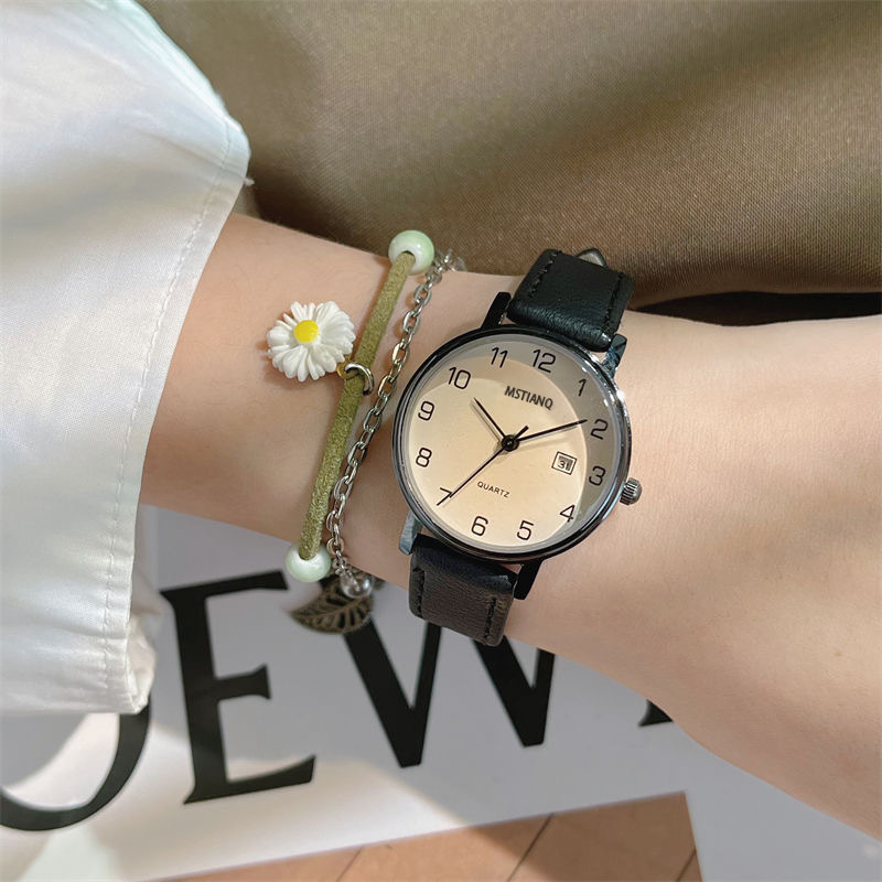 จัดส่งจากกรุงเทพฯ-ผู้หญิงใหม่นาฬิกา-แฟชั่นเกาหลีนาฬิกาข้อมือ-วินเทจนาฬิกาแฟชั่นผู้หญิงสายหนัง