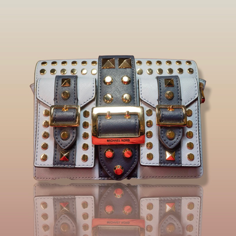 พร้อมส่ง Michael Kors รุ่น Hayden Medium Studded Two Tone หนัง Saffiano