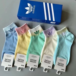 ถุงเท้า  adidas set 5 คู่   5 สี พร้อมกล่อง ผ้านุ่มใส่สบาย