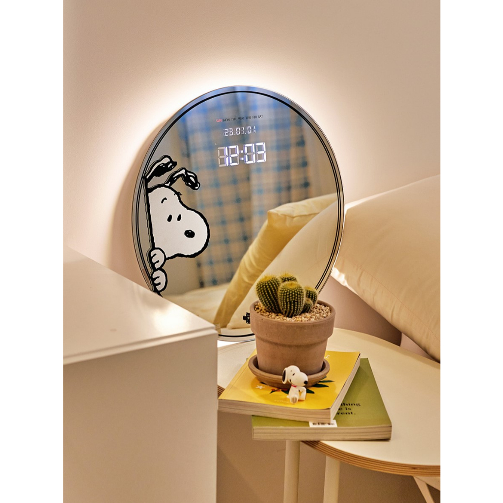 พร้อมส่ง-snoopy-mirror-led-clock-กระจกพร้อมนาฬิกาในตัว