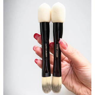 Estee Lauder Foundation Sponge & Brush แปรงแต่งหน้าและฟองน้ำ