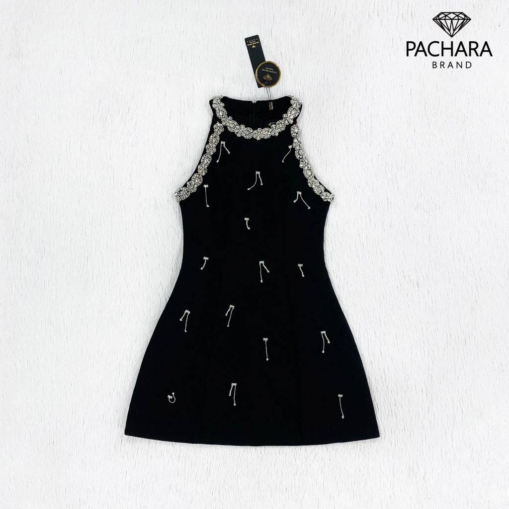 pachara-เดรสสั้นเว้าไหล่สีดำทรงเข้ารูป-รบกวนเช็คสต๊อกก่อนกดสั่งซื้อ