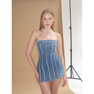 Trixie jean mini dress - เดรสผ้ายีนยืดรัดรูป