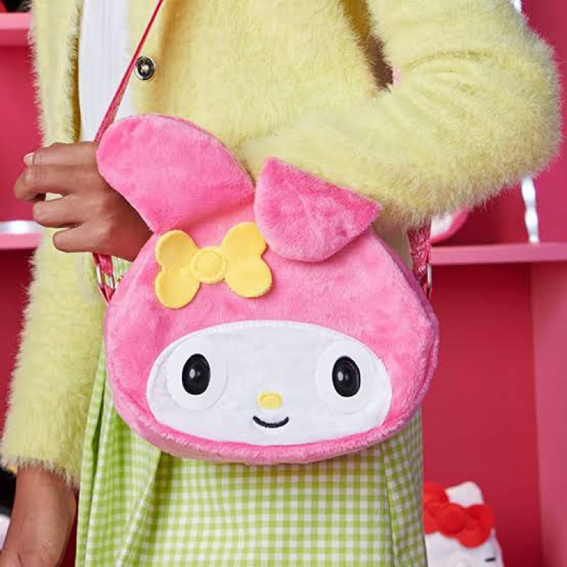 purse-pets-sanrio-hello-kitty-and-friends-my-melody-interactive-pet-toy-and-handbag-with-over-30-sounds-and-reactions