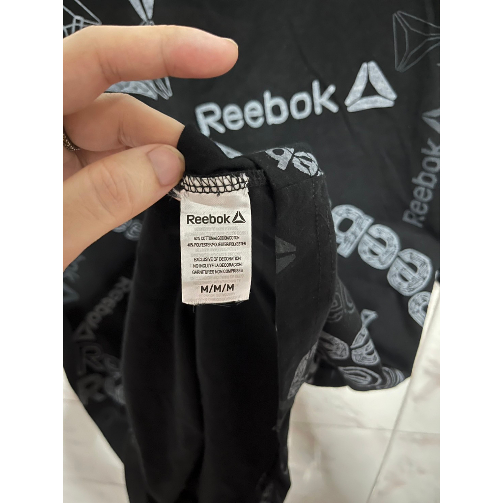 เสื้อยืด-reebok-สีดำ-ของใหม่-แท้