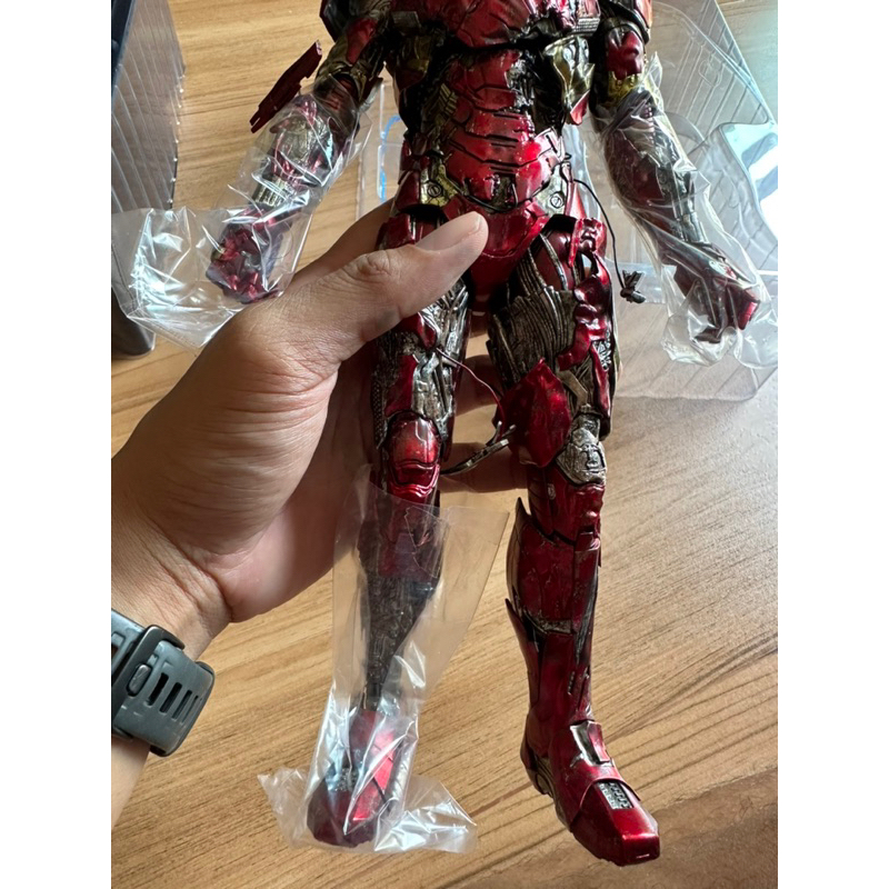 ชุดตัว-hot-toys-mms580-iron-man-illusion