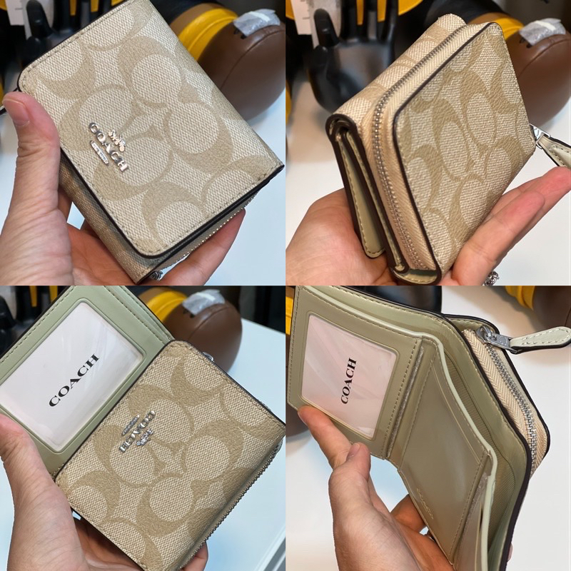 กระเป๋าสตางค์ Coach รุ่น SNAP CARD CASE IN SIGNATURE CANVAS WITH