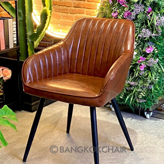 BANGKOKCHAIR เก้าอี้อาร์มเเชร์ ขาเหล็ก เก้าอี้หนังสไตล์วินเทจ CPU-404