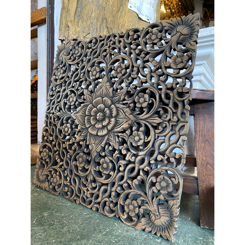 แผ่นไม้สัก-ไม้แกะสลักสวยๆ-ไม้แกะสลักมงคล-ไม้แกะสลักผนัง-แกะสลักไม้-mandala-carving-panel-45x45x1-5cm-ลายดอก-ไม้สักแผ่น