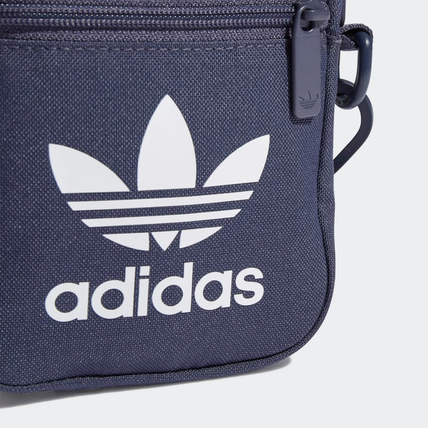 adidas-กระเป๋าเฟสติวัลคลาสสิก-adicolor-unisex-สีน้ำเงิน-hd7163