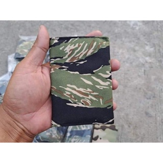 กระเป๋าสตางค์ CTG Trifold Wallet