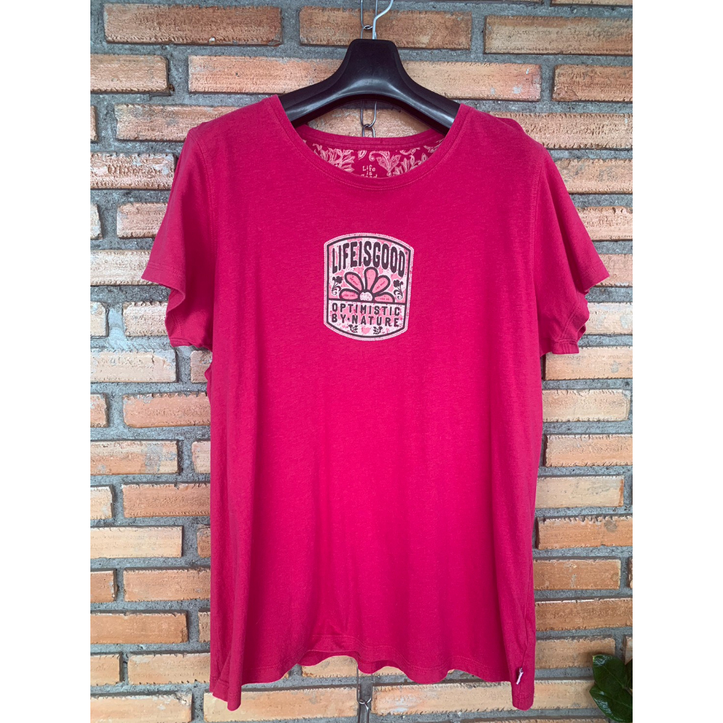 เสื้อยืดสีบานเย็นกสกรีนลาย (มีรอยตรงคอ) Life is Good Size L อก 42” เอว