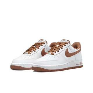 （ยิงจริง）Nike Air Force 1’07 Low"White/“Pecan" ของแท้100%💯รองเท้าผ้าใบ