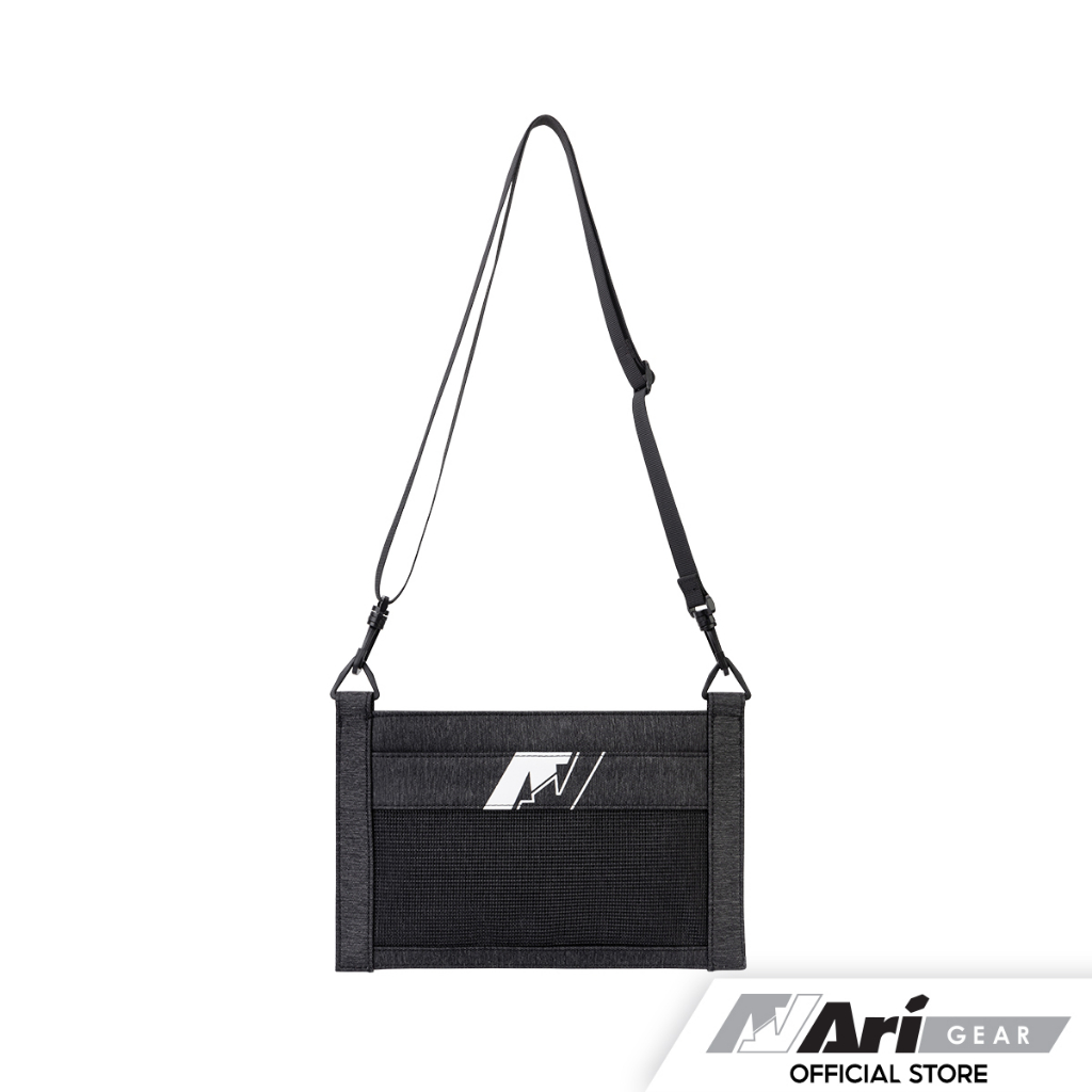 ari-top-dyed-crossbody-bag-black-white-กระเป๋า-สะพายข้าง-อาริ-สีดำ