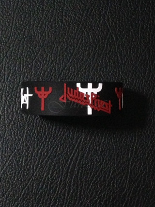 สร้อยข้อมือยาง Judas Priest กําไลยางซิลิโคน แฟชั่น วงดนตรี กันน้ำ  silicone rubber wristband bracelet