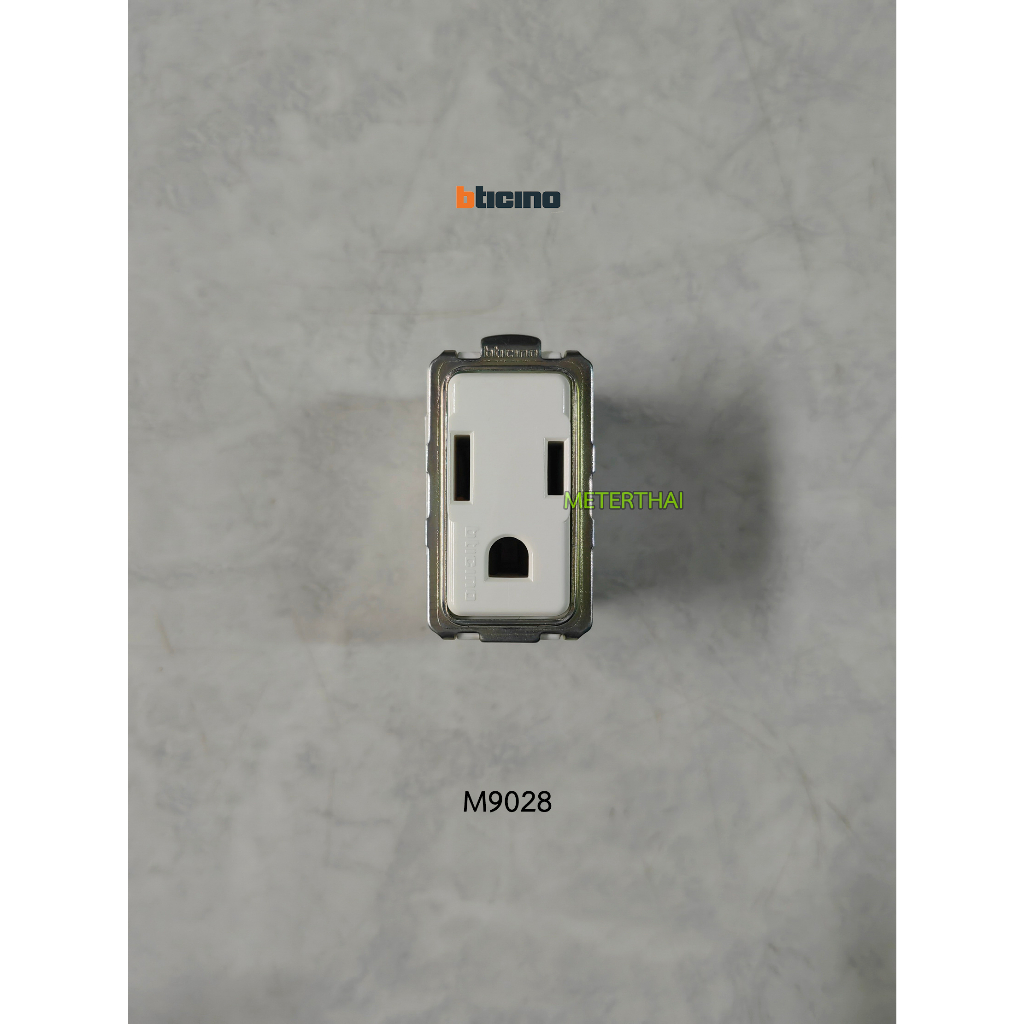 BTICINO MAGIC ADVANCE M9028 Socket US 2P+E 16A 250V - 1 module เต้ารับ ...