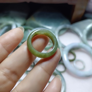 แหวนหยกพม่าแท้สีธรรมชาติ size 54