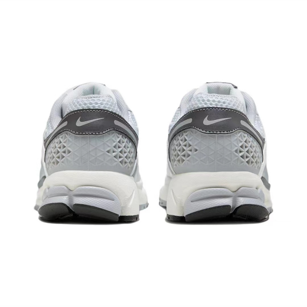 ยิงจริง-nike-zoom-vomero-5-cobblestone-รองเท้าวิ่ง-รองเท้า-nike-fd9919-001