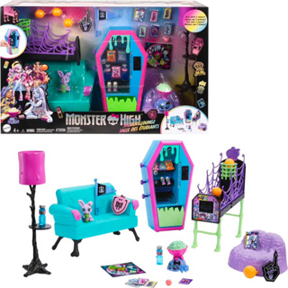 Monster High Student Lounge Playset, Doll House Furniture and Themed Accessories with Two Pets Working Vending Machine