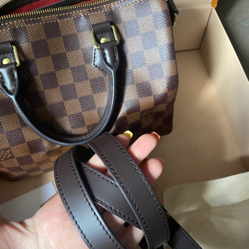 louis-vuitton-damier-speedy-25-bandouliere