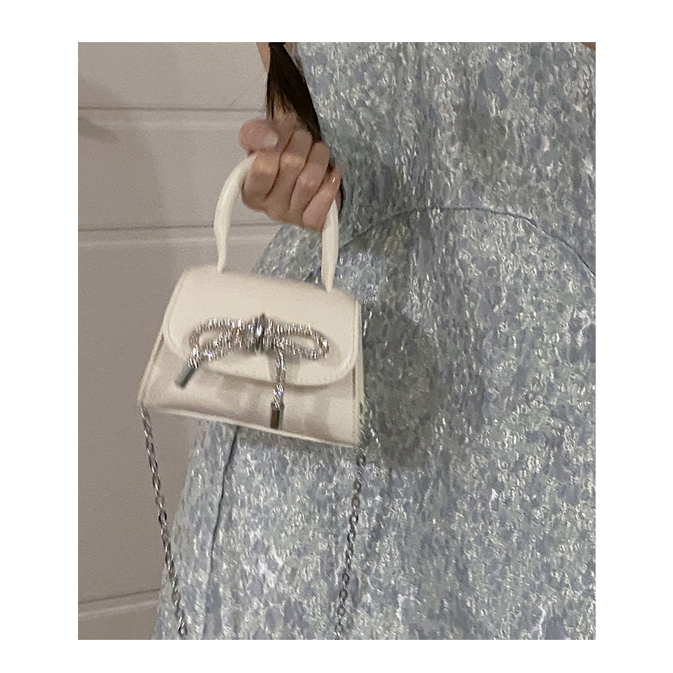 amila-กระเป๋า-messenger-แฟชั่นใหม่ของผู้หญิง-การออกแบบซอก-กระเป๋าใส่ลิปสติกอเนกประสงค์ขนาดเล็ก