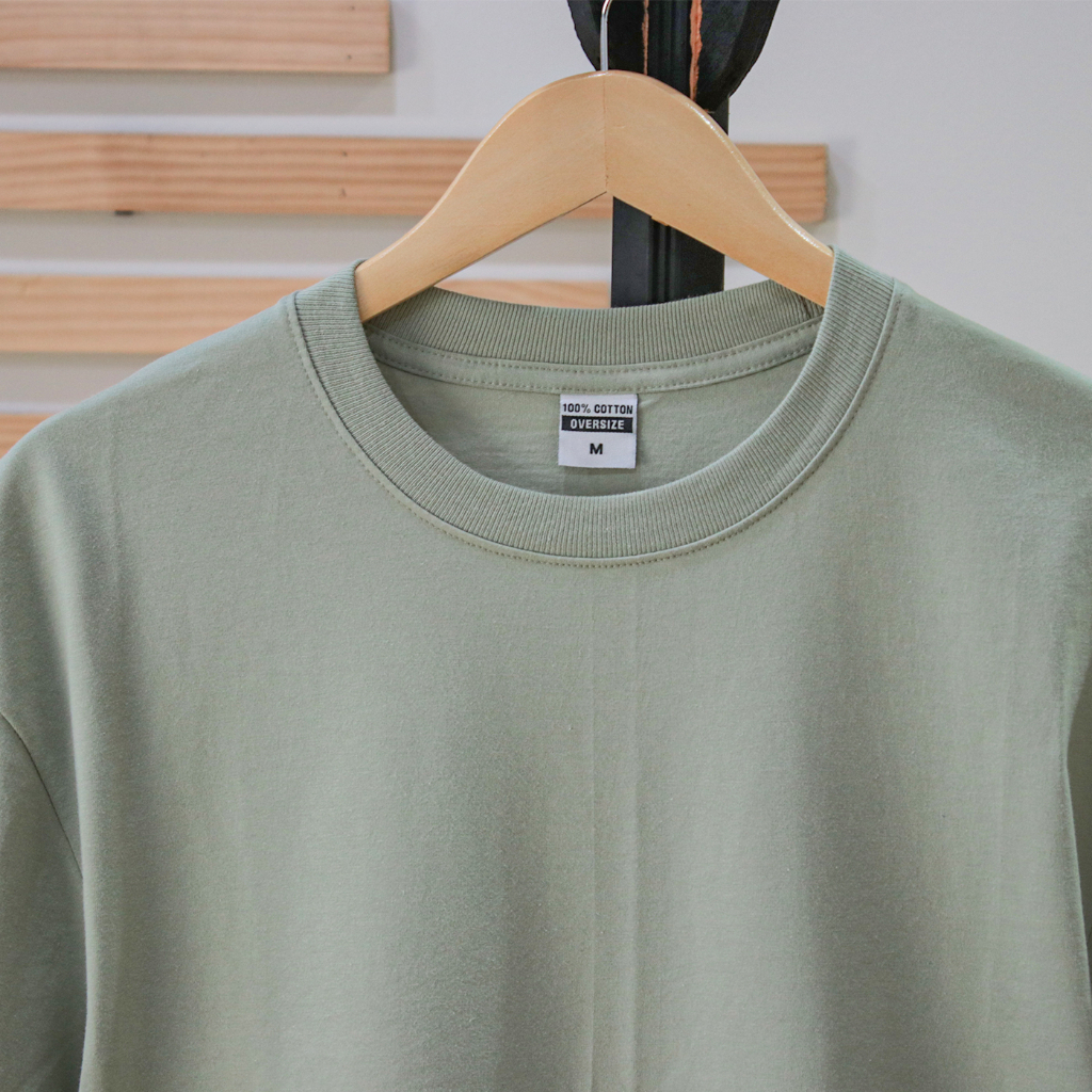 โอเวอร์ไซส์-เสื้อยืดคอกลม-สีมัจฉะ-oversize-คอตต้อน-100-สวมใส่สบาย-อยู่ทรง-ไม่ร้อน