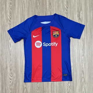 เสื้อบอล เสื้อกีฬา Barcelona 2024 เนื้อผ้าโพลีเอสเตอร์ เกรดแฟนบอล AAA