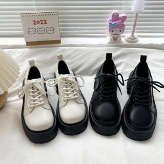 สินค้า 🎀สินค้าสต็อก🎀 รองเท้าผู้หญิงแพลตฟอร์มแฟชั่นสไตล์เกาหลี รองเท้าหนังสตรีขนาดใหญ่สไตล์อังกฤษ