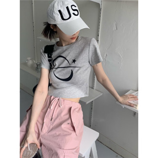 ST845 Crop top สกรีนลายเส้นสีดำ 🏷 ป้าย CHERRY AKA